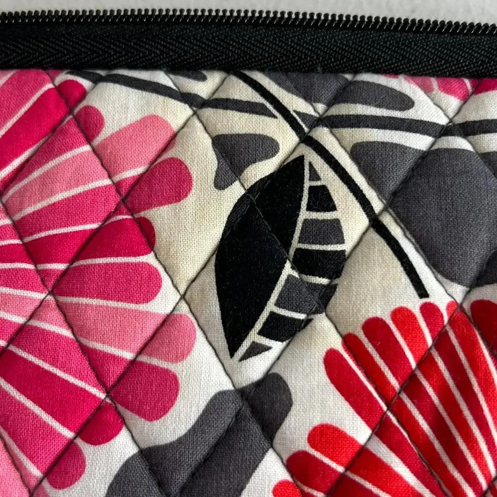 Vera Bradley Laptop Case 11” X 9” Quilted Floral Design Black and Pink